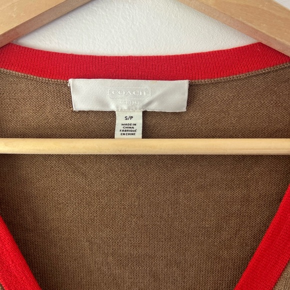 Coach Wool Tan With Red Trim Button-Up V-Neck Knit Cardigan Sweater Size Small - Picture 3 of 8